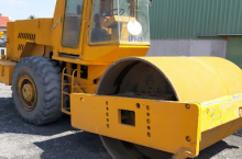 ### 🚨 “Bắt Ngay Deal Vàng!” – Thuê Máy Lu Giá Rẻ Tại Bình Dương – Có Mặt Sau 1 Cuộc Gọi!