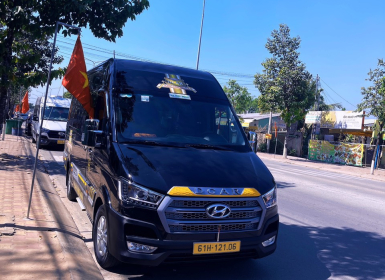 [Giá Thuê Xe 12 Chỗ Hấp Dẫn Tại Bình Dương – Sự Lựa Chọn Tốt Nhất Đại Đồng Đen]