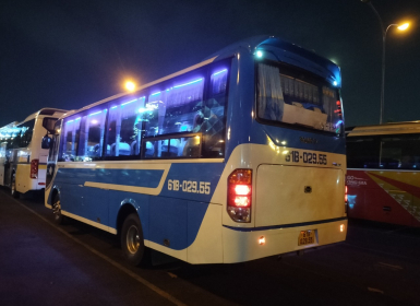 Cho Thuê Xe County 29 Chỗ Giá Rẻ Tại Bình Dương - Công Ty Đại Đồng Đen