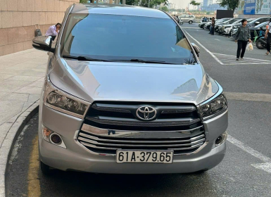 GIÁ THUÊ XE 7 CHỖ CÓ NGƯỜI LÁI Ở THUẬN AN BÌNH DƯƠNG: LỰA CHỌN LINH HOẠT CHO CHUYẾN ĐI TUYỆT VỜI 