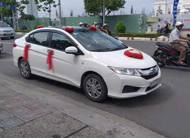 Cho Thuê Xe Hoa Đám Cưới Giá Rẻ Tại Bình Dương - Công Ty Đại Đồng Đen