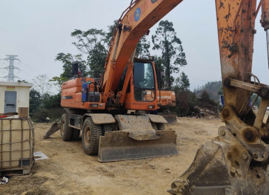 Cho Thuê Xe Đào Tại Bến Tre: Dịch Vụ Uy Tín, Giá Tốt Từ Đại Đồng Đen