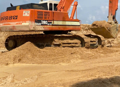 Giá thuê xe đào đất uy tín tại Bàu Bàng, Bình Dương – Đồng hành cùng công trình**