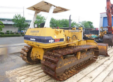 Báo giá thuê xe ủi đất ưu đãi tại Bàu Bàng – Đại Đồng Đen đồng hành cùng công trình**