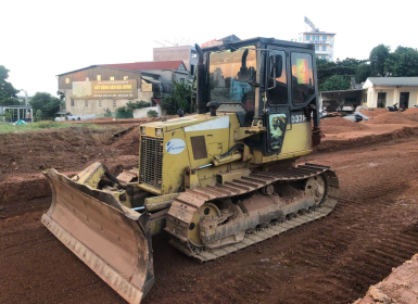 Cho Thuê Máy Ủi Tại Hậu Giang: Giải Pháp San Lấp Tối Ưu Tối Đa Chi Phí