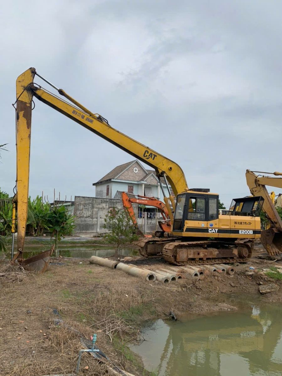 Cho Thuê Xe Múc Đất Tại Kiên Giang: Giải Pháp Thi Công Tiết Kiệm & Hiệu Quả