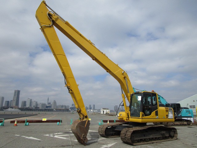 Cho Thuê Máy Xúc Giá Rẻ Tại Thừa Thiên Huế