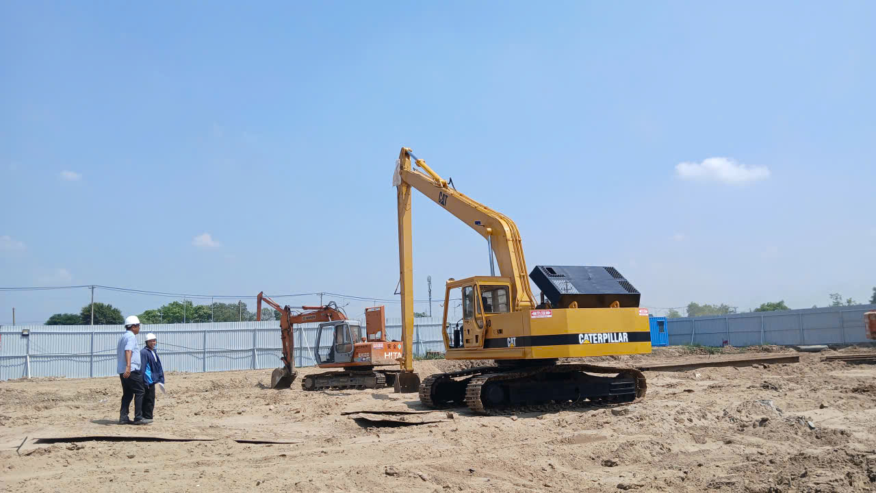 Cho Thuê Xe Múc Đất Tại Cà Mau: Giải Pháp Thi Công Tối Ưu Tối Đa Chi Phí