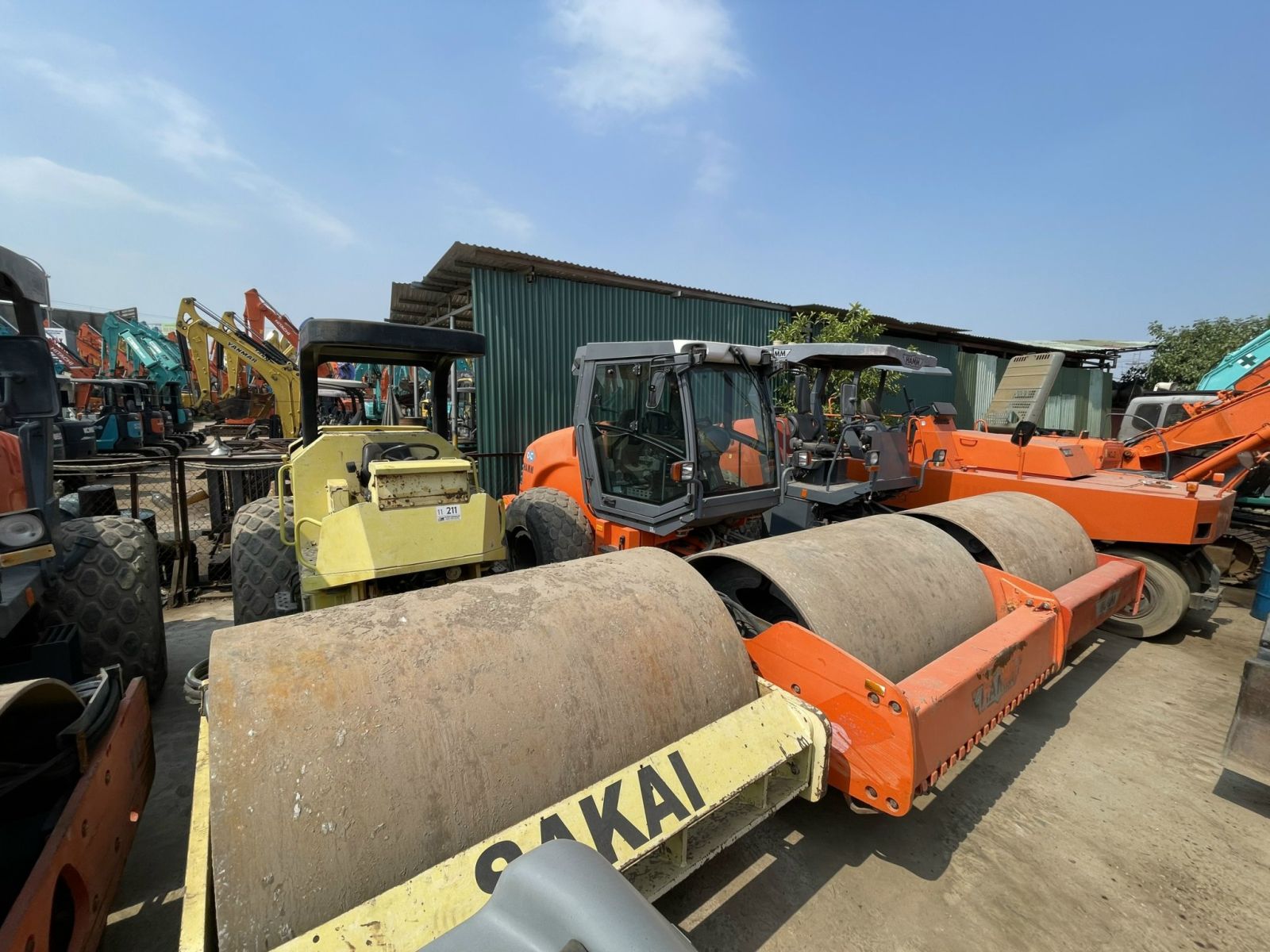 DỊCH VỤ CHO THUÊ MÁY LU GIÁ RẺ – CHẤT LƯỢNG HÀNG ĐẦU