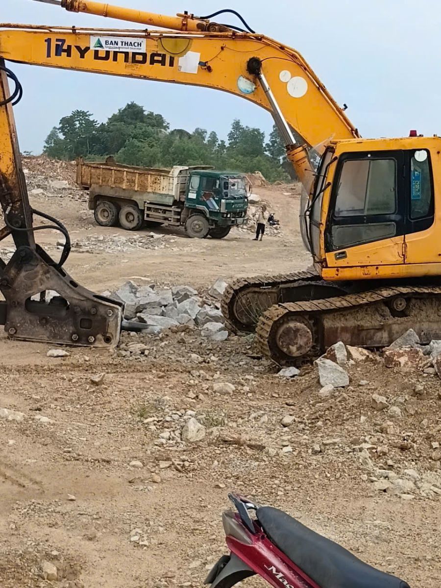 Cho Thuê Máy Múc Tại Bến Tre: Dịch Vụ Uy Tín, Thi Công Thần Tốc