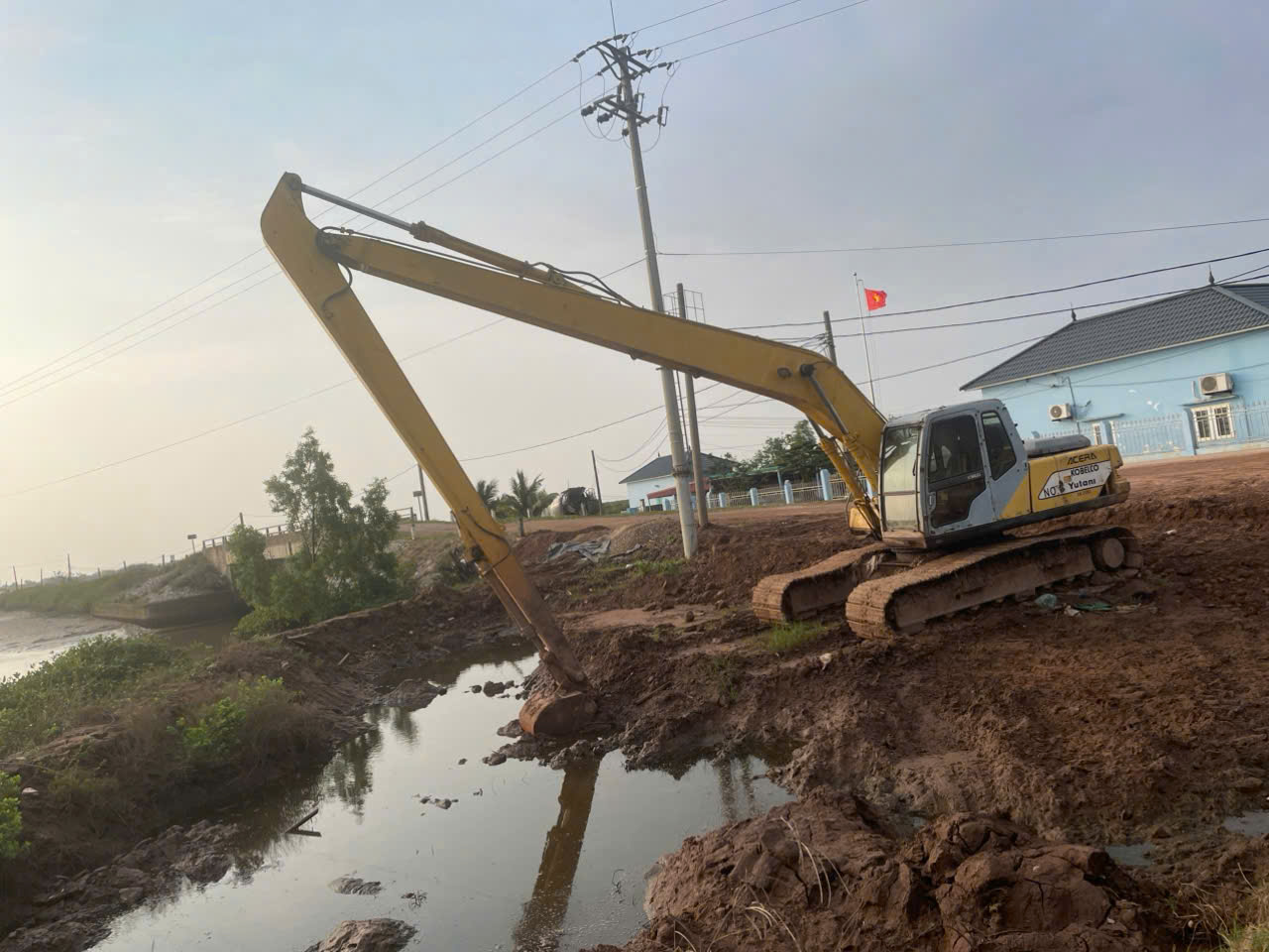 Cho Thuê Máy Đào Tại Sóc Trăng: Giải Pháp Thi Công Tối Ưu Tối Đa Chi Phí