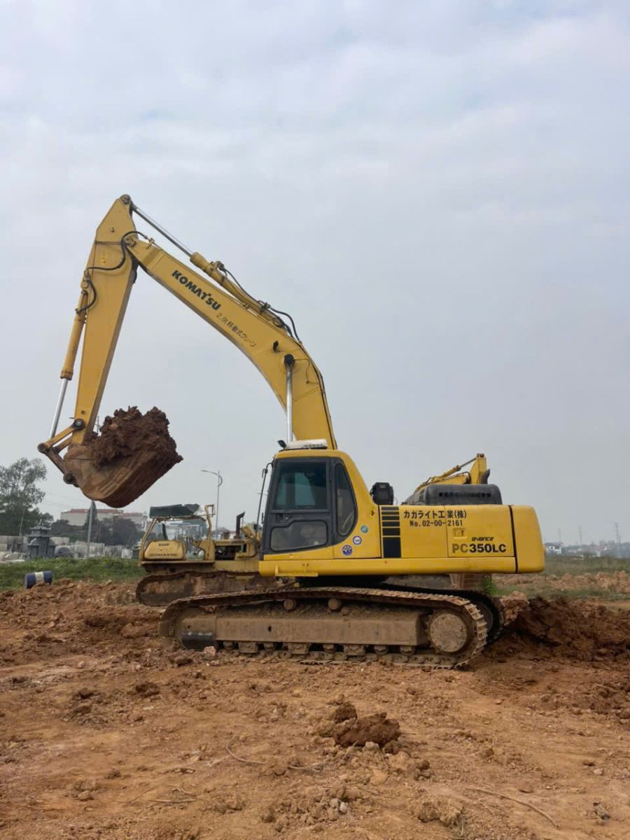 Cho Thuê Xe Đào Tại Cà Mau: Giải Pháp Đào Đắp Tối Ưu Tối Đa Chi Phí