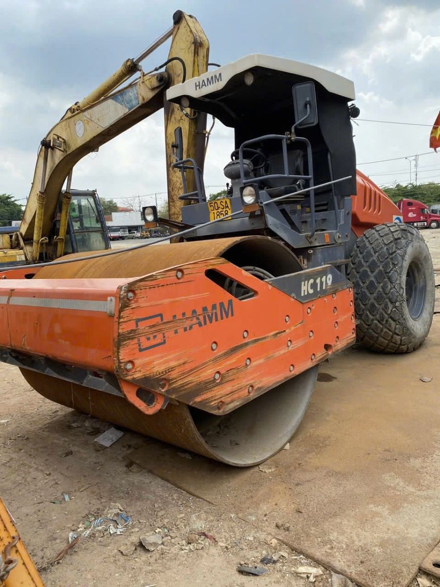 Cho Thuê Xe Lu Tại An Giang: Uy Tín, Giá Rẻ, Đảm Bảo Tiến Độ Công Trình