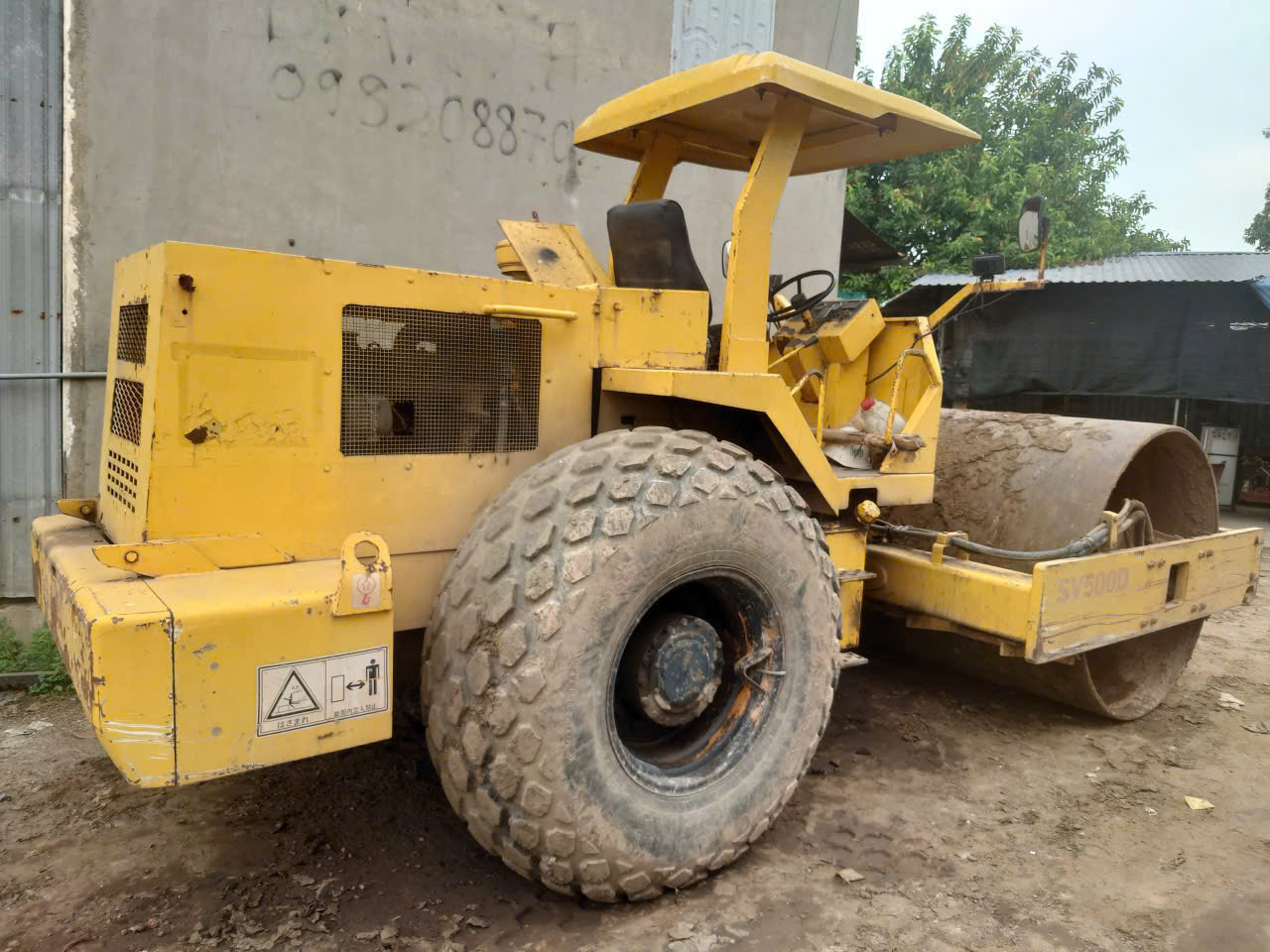 Cho Thuê Máy Lu Tại Sóc Trăng: Giải Pháp Nén Nền Tối Ưu Tối Đa Chi Phí