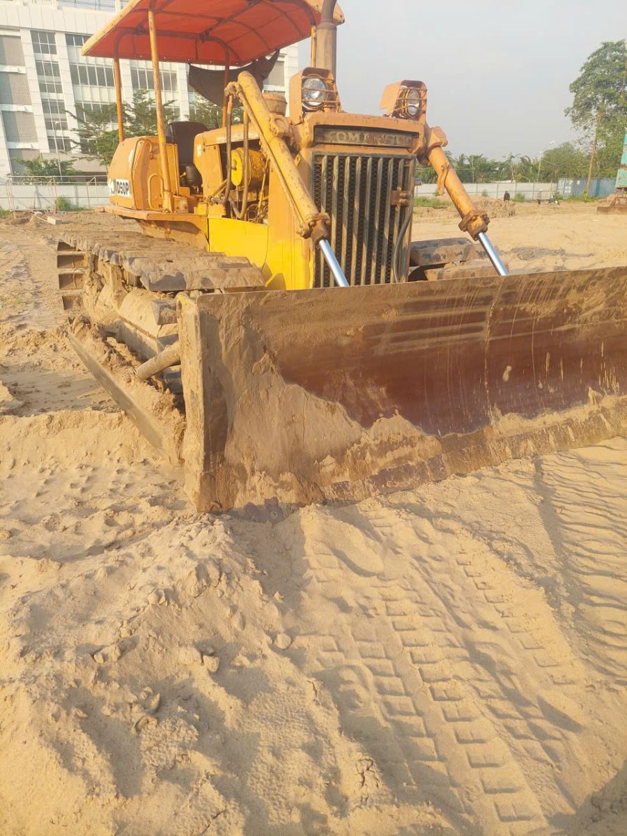 Cho Thuê Máy Ủi Tại Kiên Giang: Giải Pháp San Lấp Tối Ưu Tối Đa Chi Phí