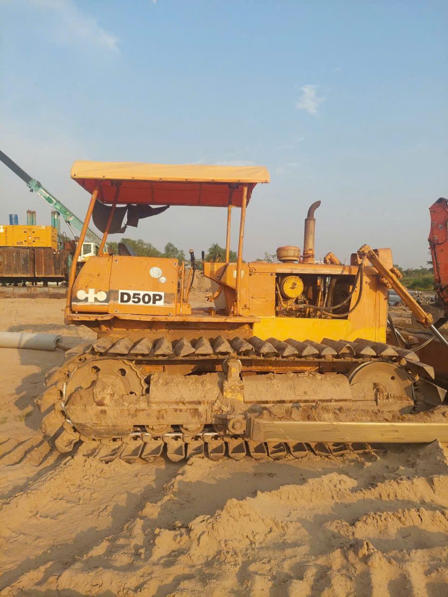 Cho Thuê Xe Ủi Tại Lâm Đồng: Giải Pháp San Lấp Mặt Bằng Đồi Dốc Tối Ưu